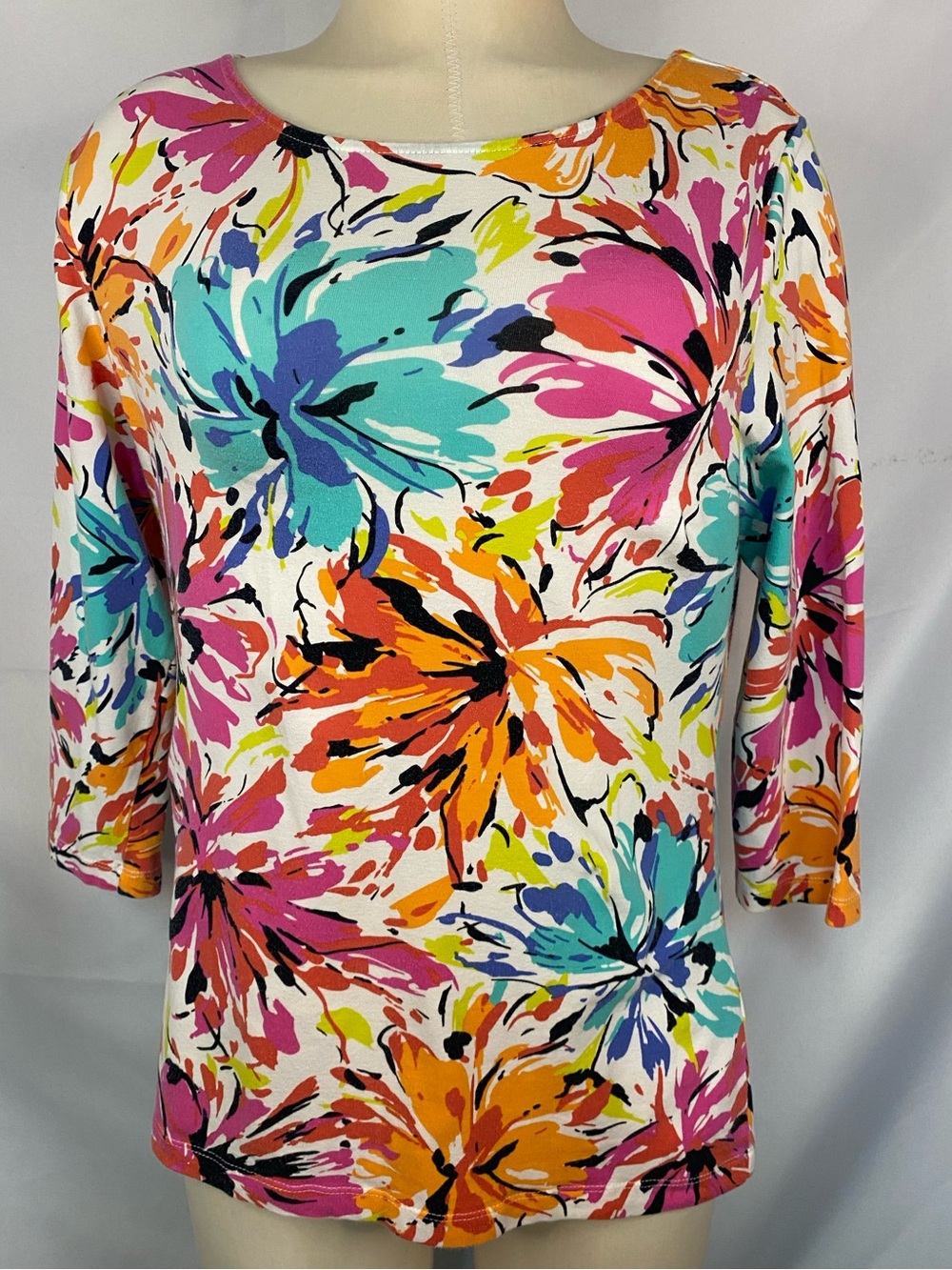 Ruby Rd. Floral Scoop Neck Long Sleeve Top in Multi color Women’s Medium